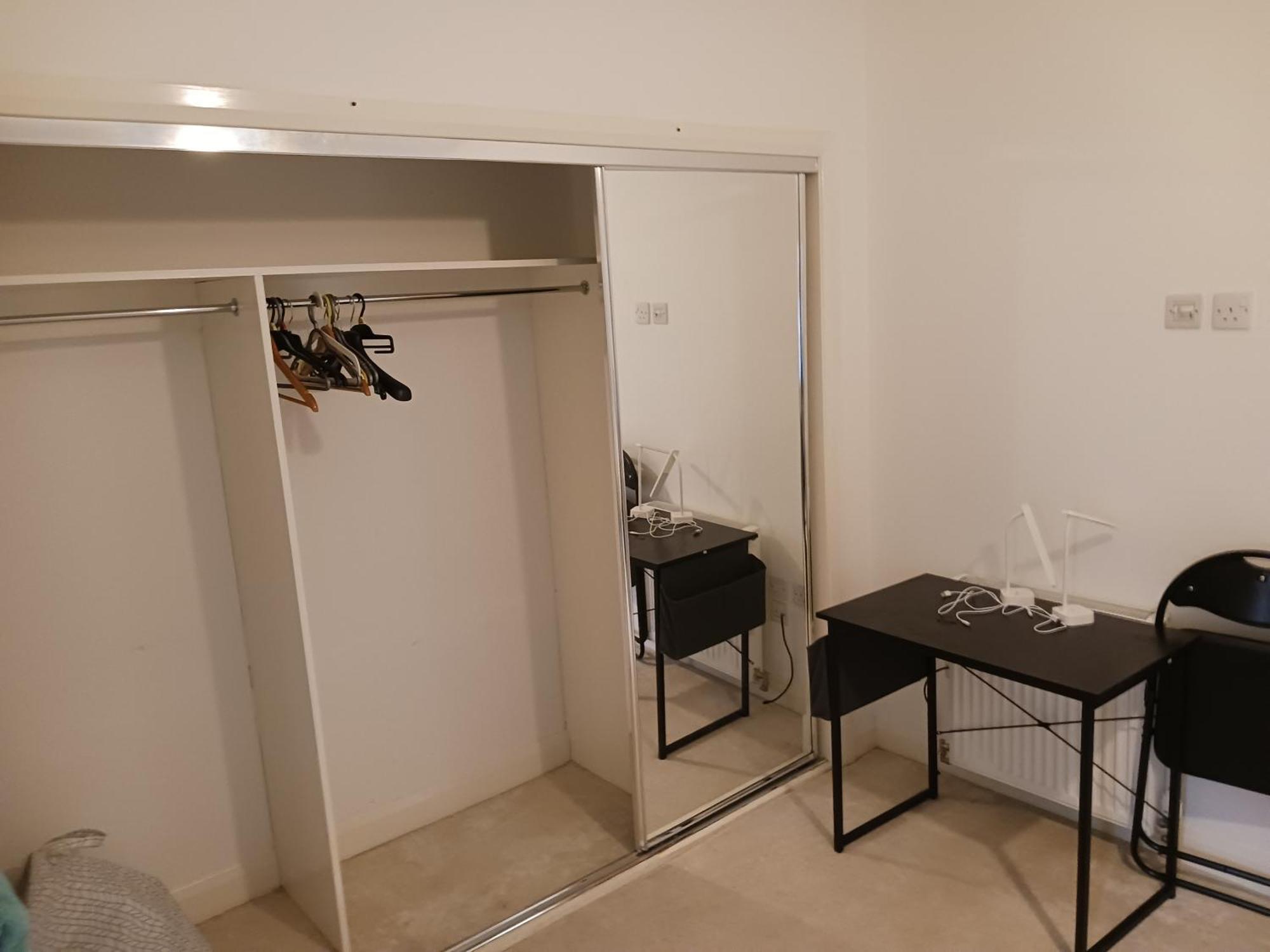 North Kelvin Guest House กลาสโกว์ ภายนอก รูปภาพ