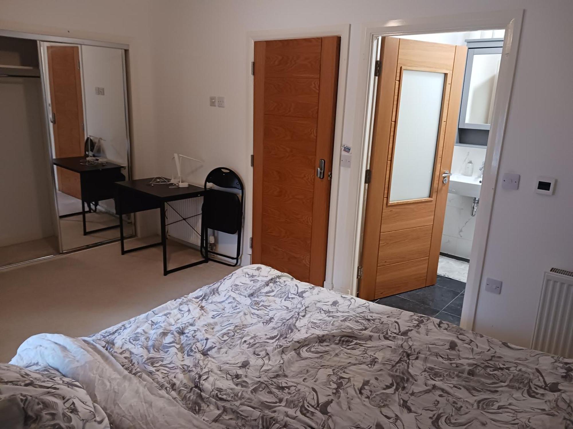 North Kelvin Guest House กลาสโกว์ ภายนอก รูปภาพ
