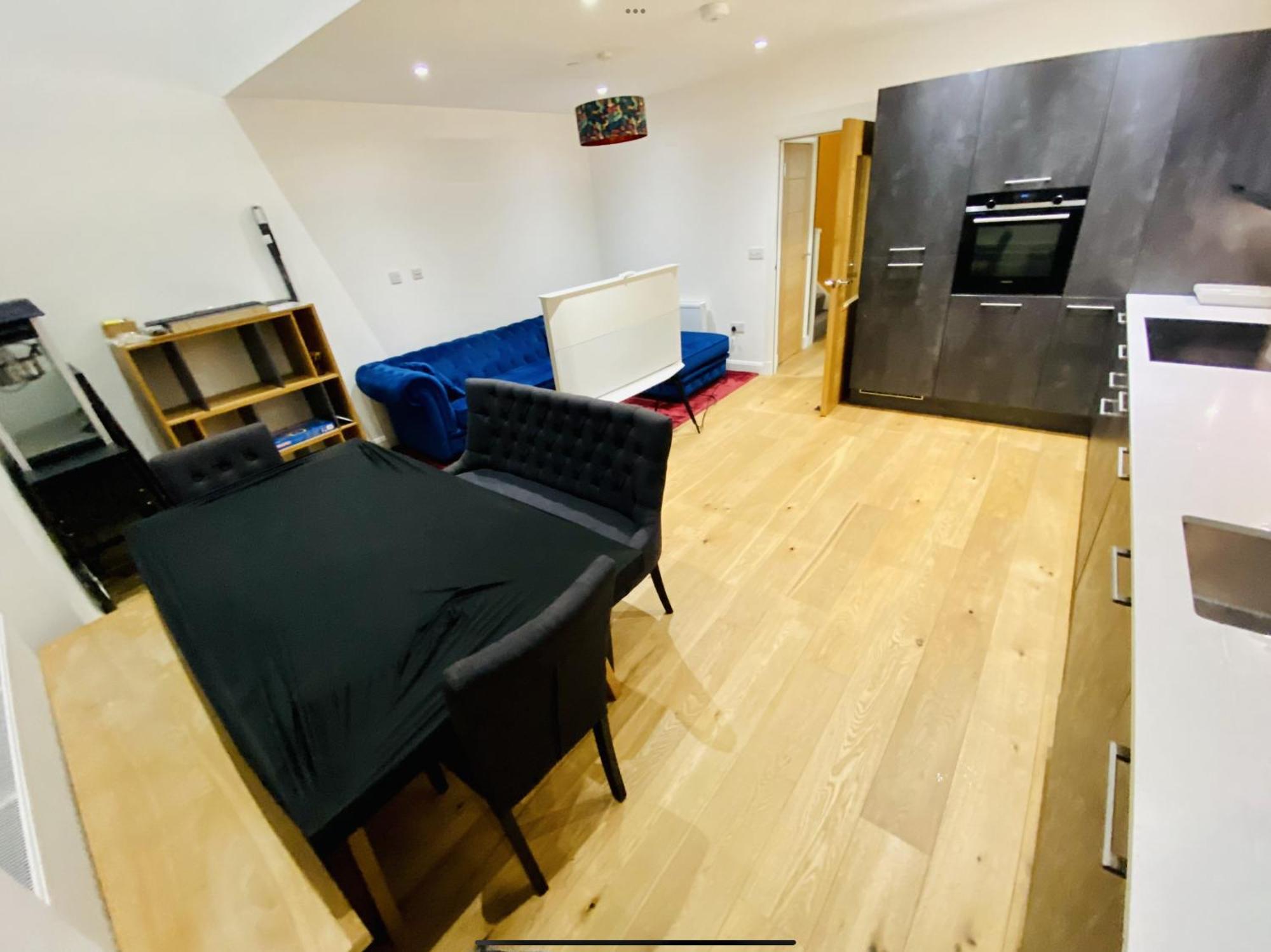 North Kelvin Guest House กลาสโกว์ ภายนอก รูปภาพ